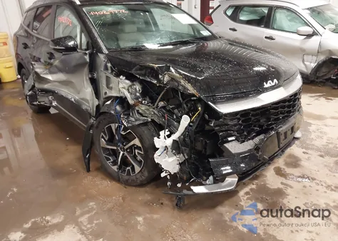 2023 Kia Sportage Hybrid Ex из США, поврежденный, VIN KNDPVCAG2P7089374